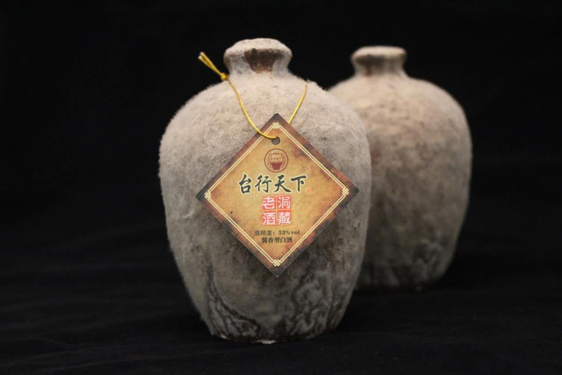 貴州茅臺鎮(zhèn)酒價(jià)格表