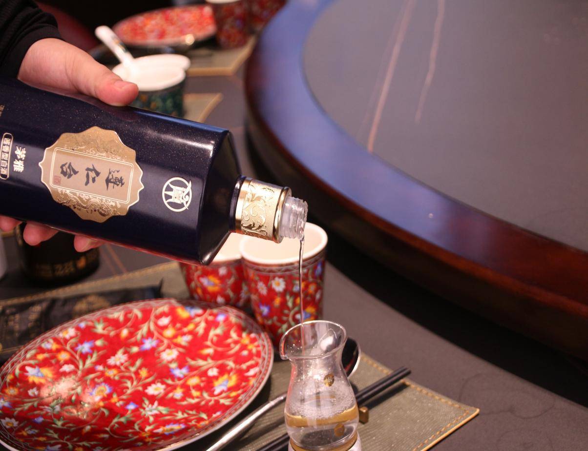 湖南名酒品牌_湖南名酒白酒排行榜價格_湖南名酒排行榜前十名